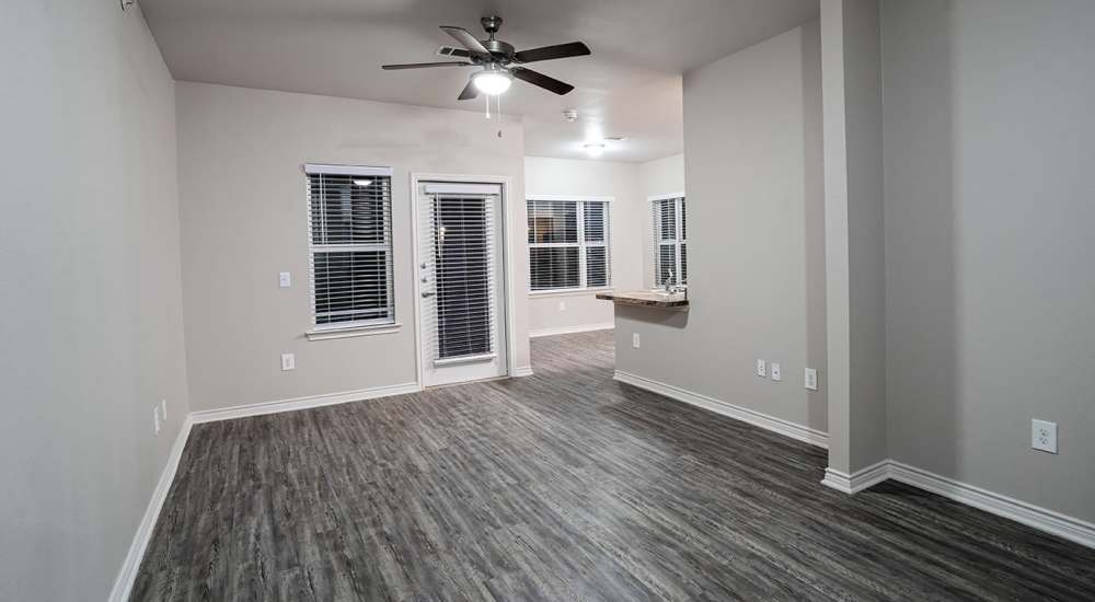 Apartment living room at Sunset Lodge in Odessa, Texas