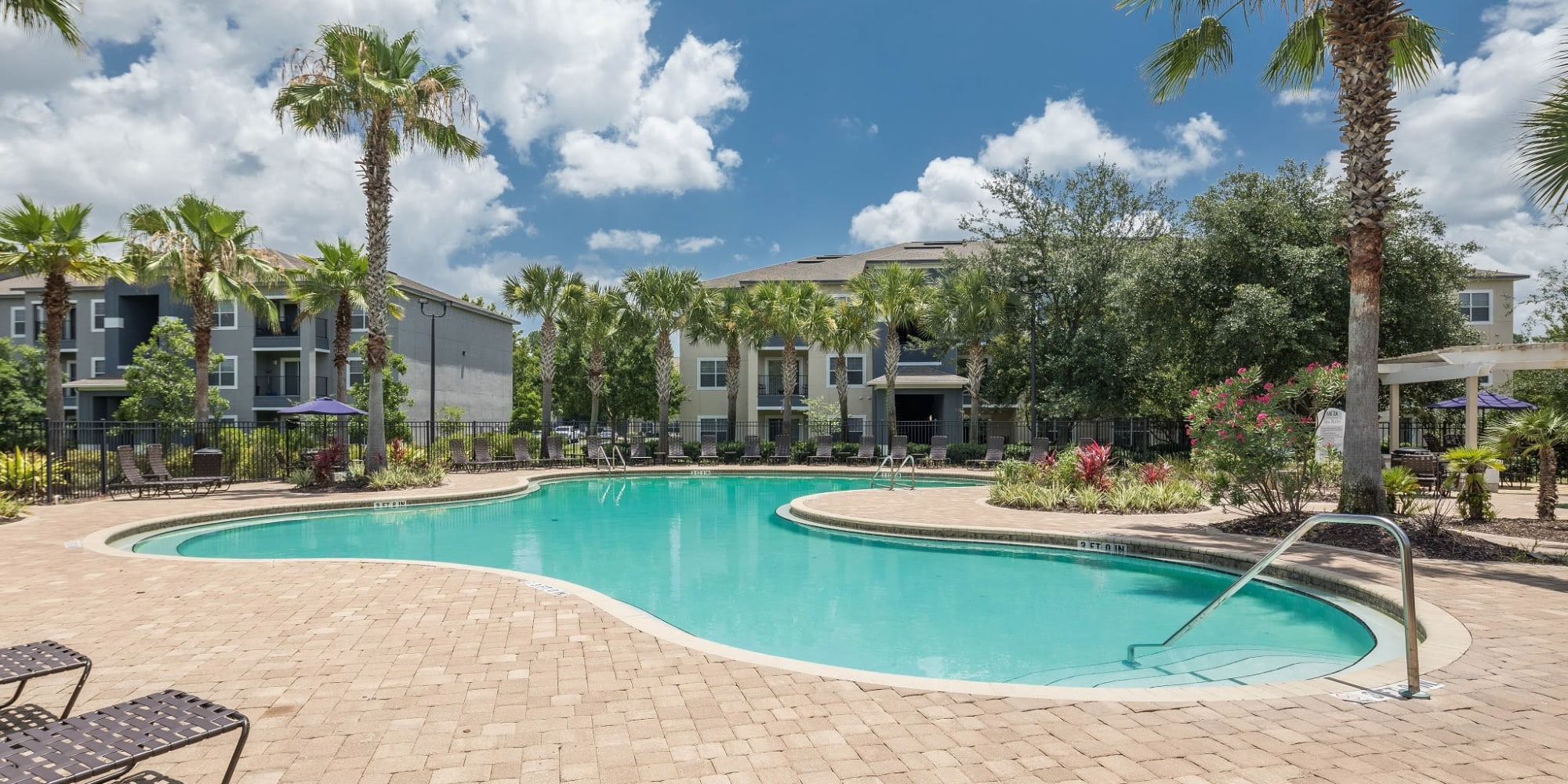 Apartments at Mezza in Jacksonville, Florida
