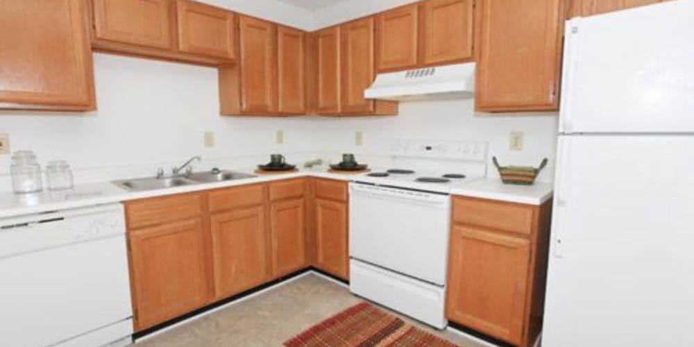 Modern kitchen at Forest Ridge in Fort Mill, South Carolina