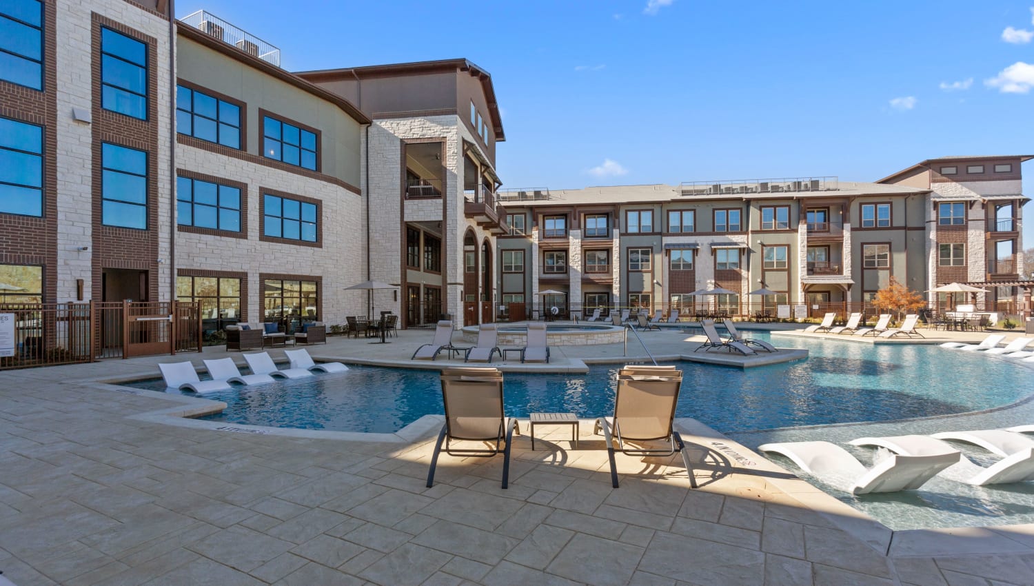 Resort-style pool at Olympus Hudson Oaks in Hudson Oaks, Texas