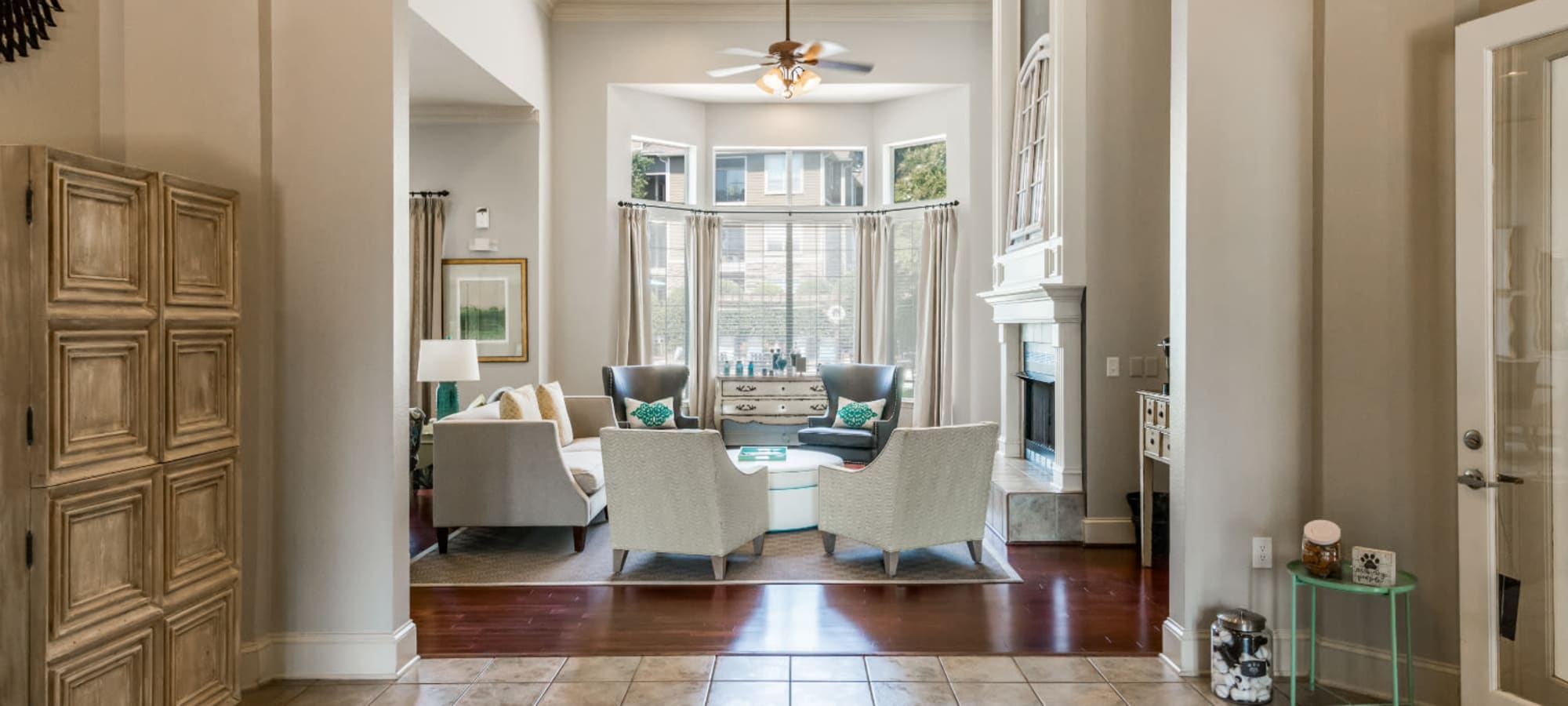 Gallery of photos for Marquis at Carmel Commons in Charlotte, North Carolina