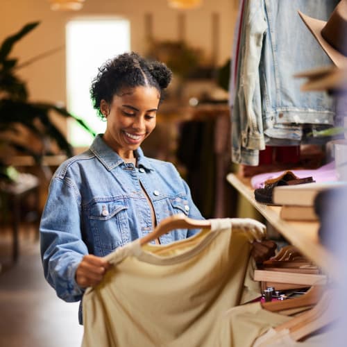 Shopping for clothes near Sherwood in Folsom, California