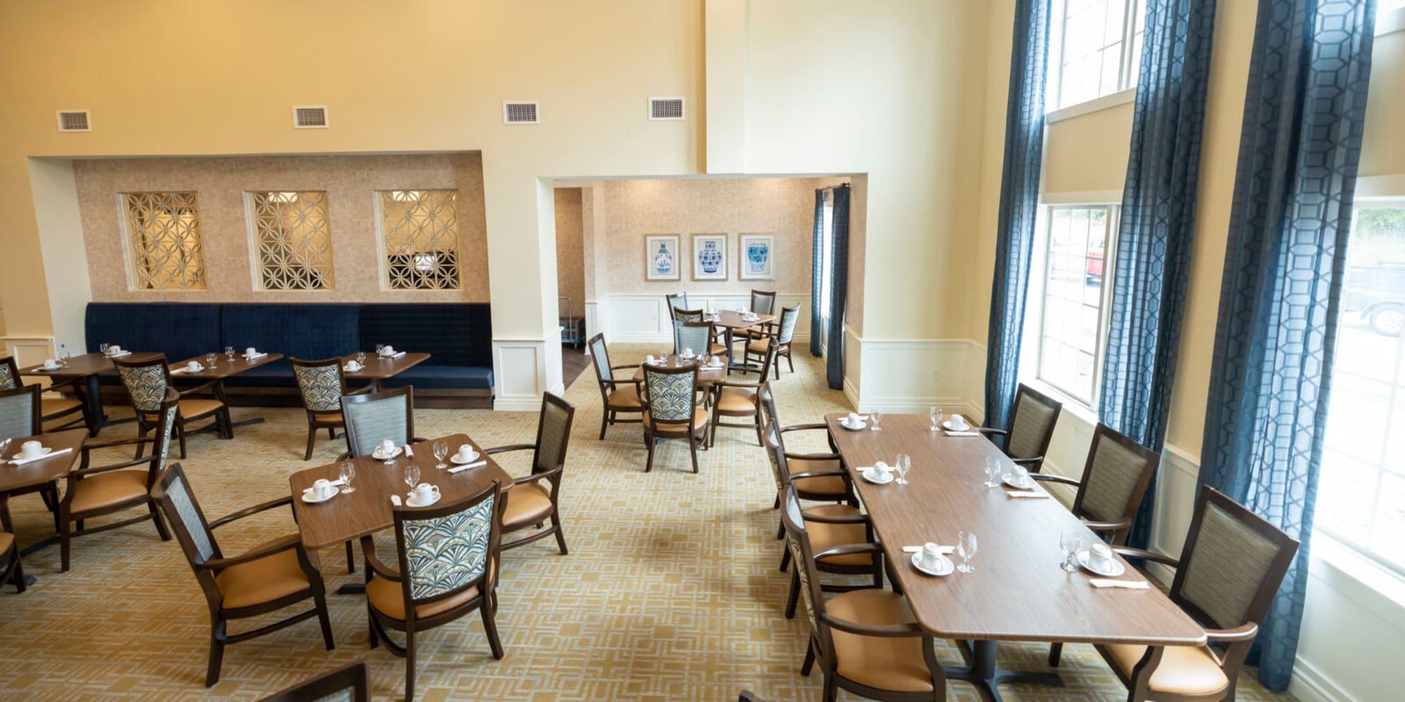 Lifestyle at The Wellington Senior Living in Liberty, Missouri
