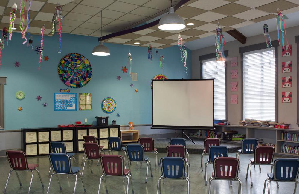 Activity room at Trails At The Park Apartments in Austin,Texas