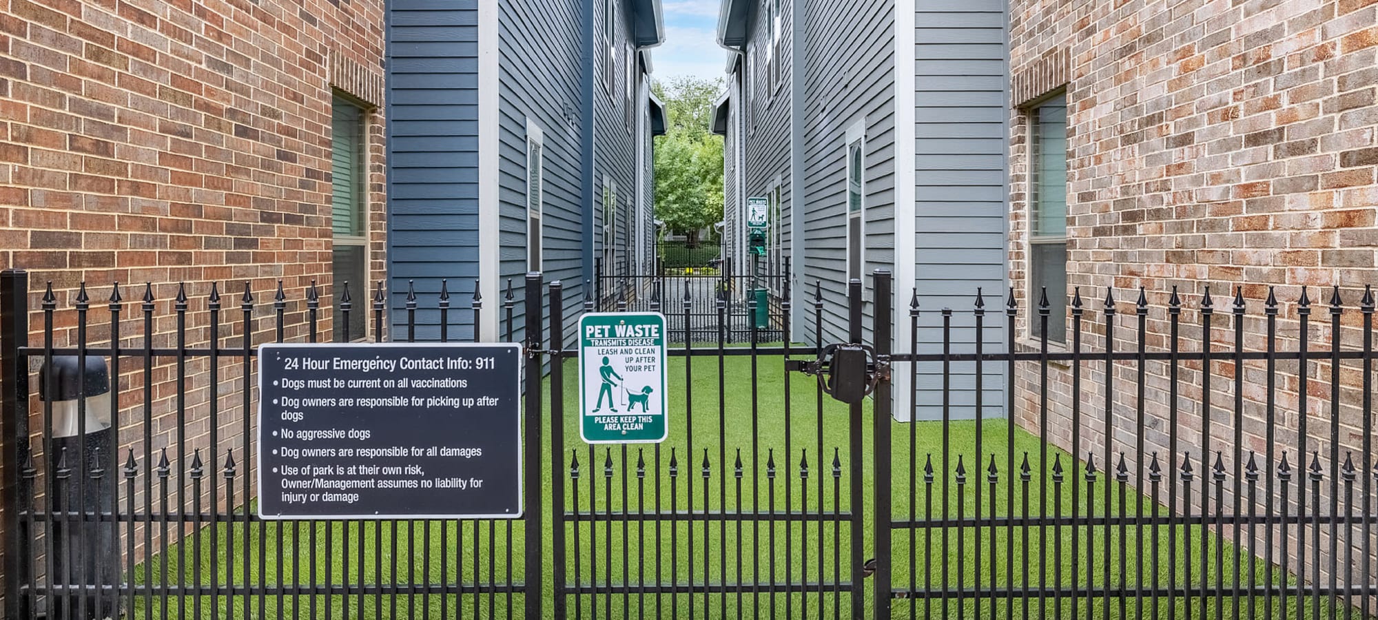 Pet policy at The Marquis of State Thomas in Dallas, Texas