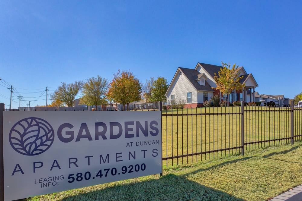 Signage of The Gardens At Duncan Apartments in Duncan, Oklahoma