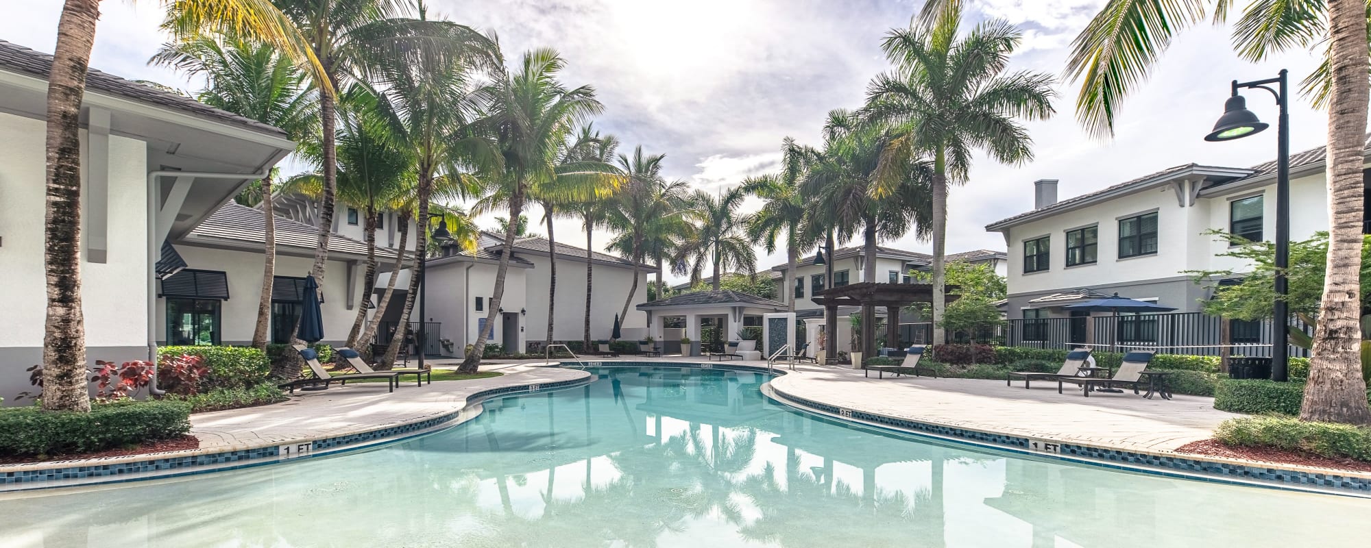 Apartments at The Hamptons at Palm Beach Gardens Apartments in Palm Beach Gardens, Florida