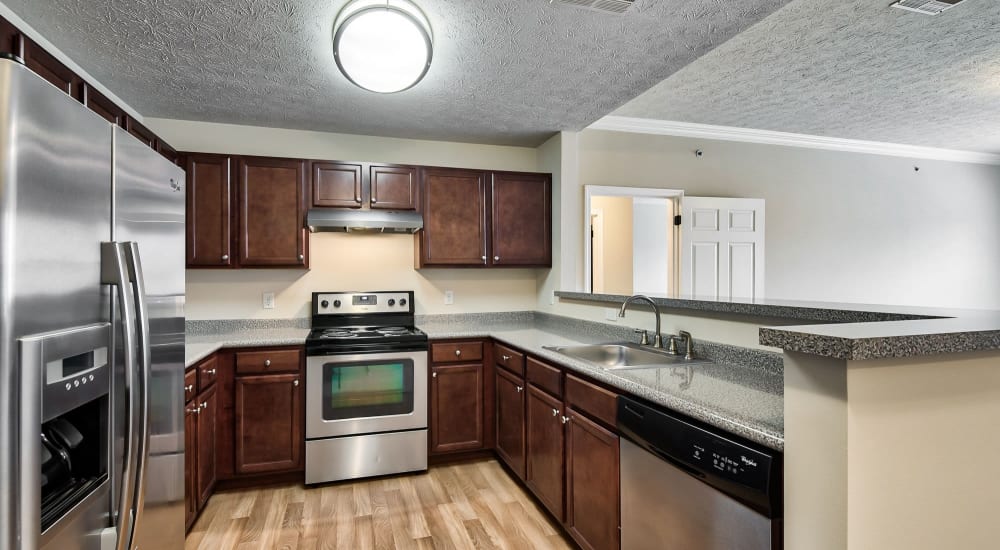 Fully equipped kitchen at Chatham Commons, Cranberry Township, Pennsylvania 