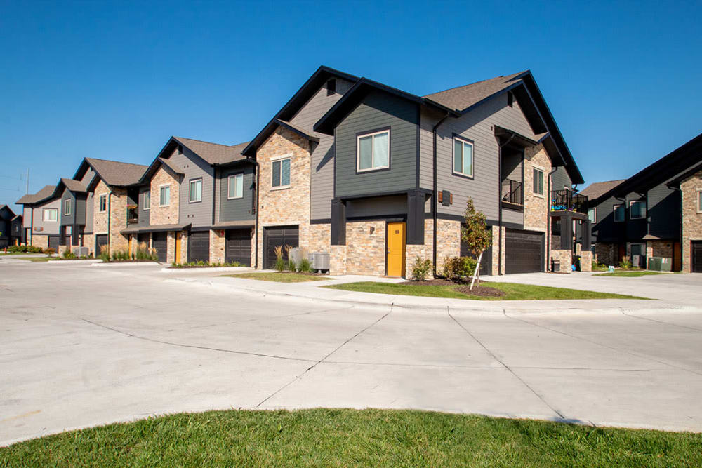 Exterior view of the houses at Ravello 192 in Elkhorn, Nebraska