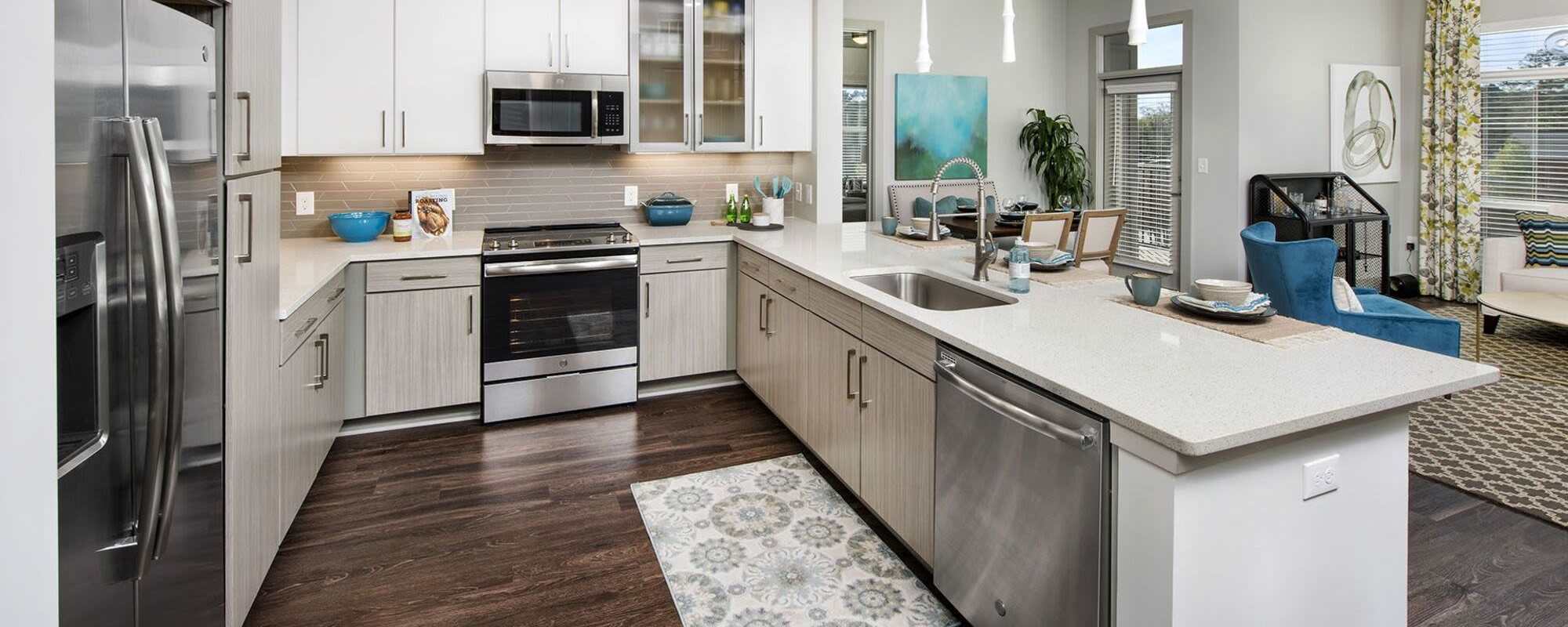 Siena Suwanee Town Center apartments in Suwanee, Georgia