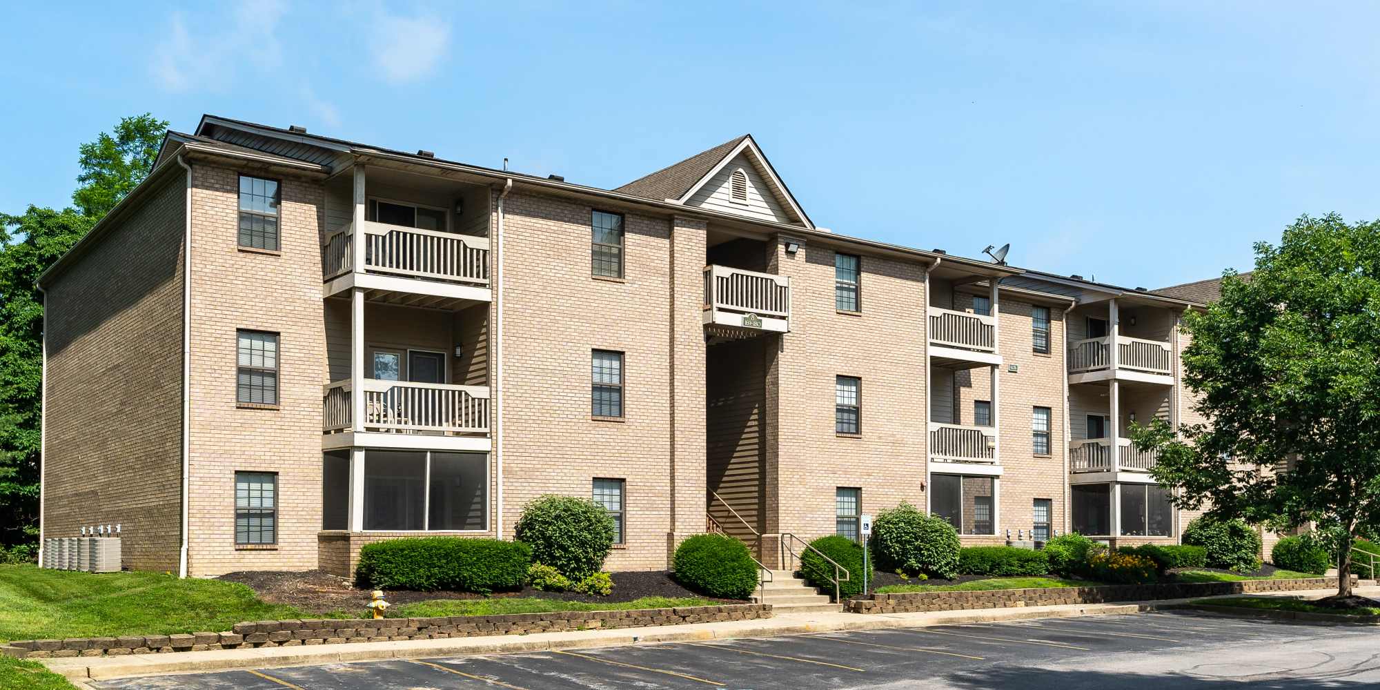 Burlington Oaks in apartments Burlington, Kentucky