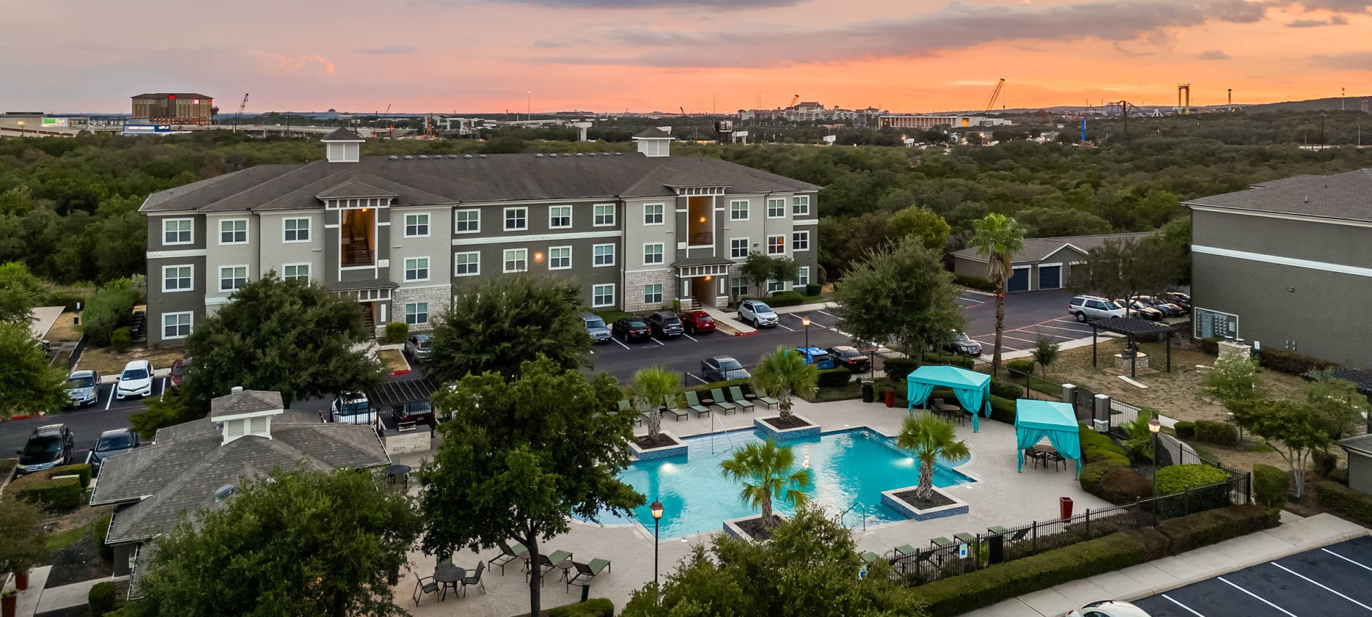 Neighborhood near Marquis at The RIM in San Antonio, Texas