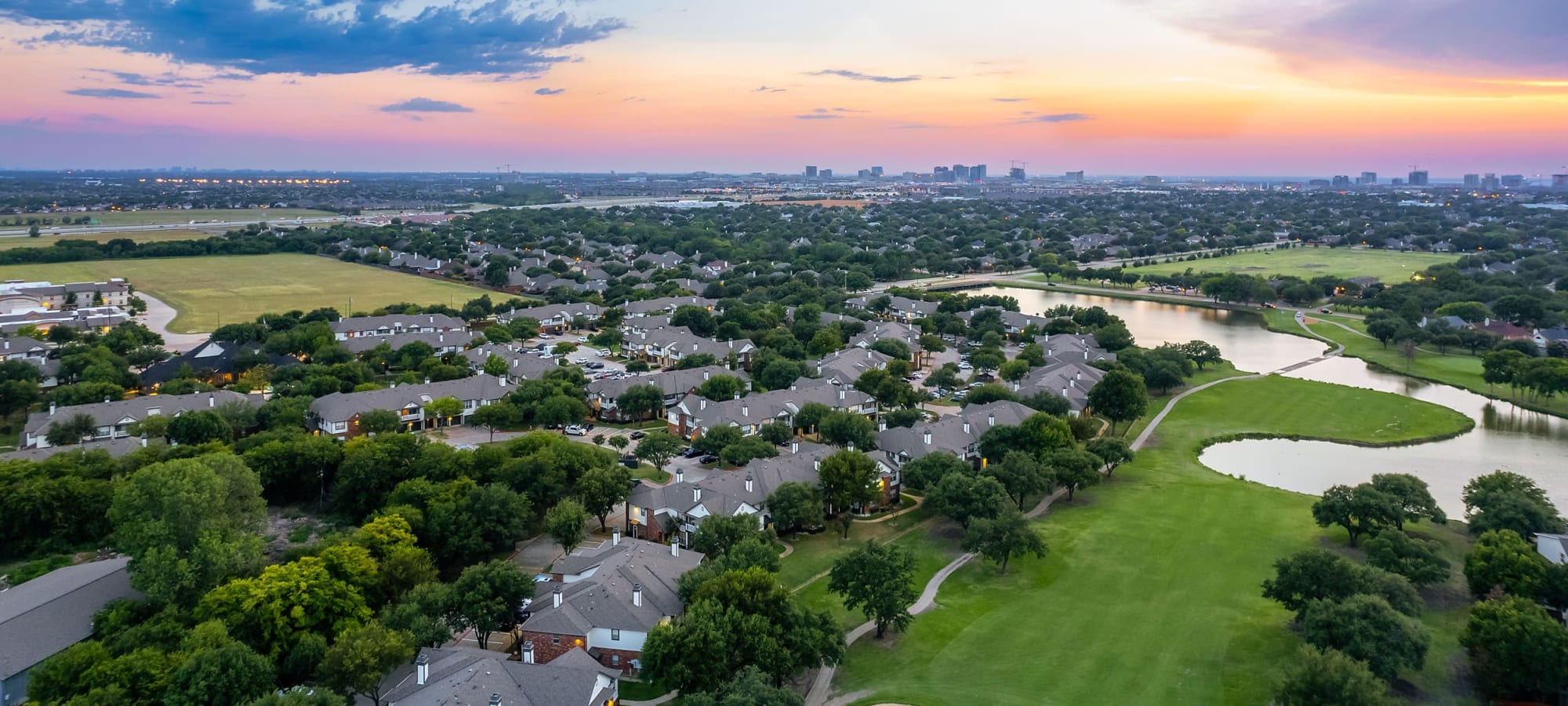 Neighborhood near Marquis at Stonebriar in Frisco, Texas
