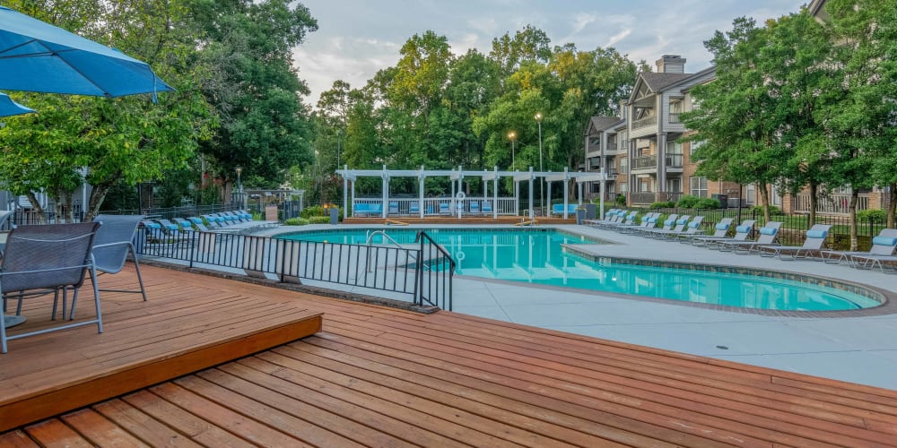 Seating around the swimming pool at Hickory Creek in Henrico, Virginia