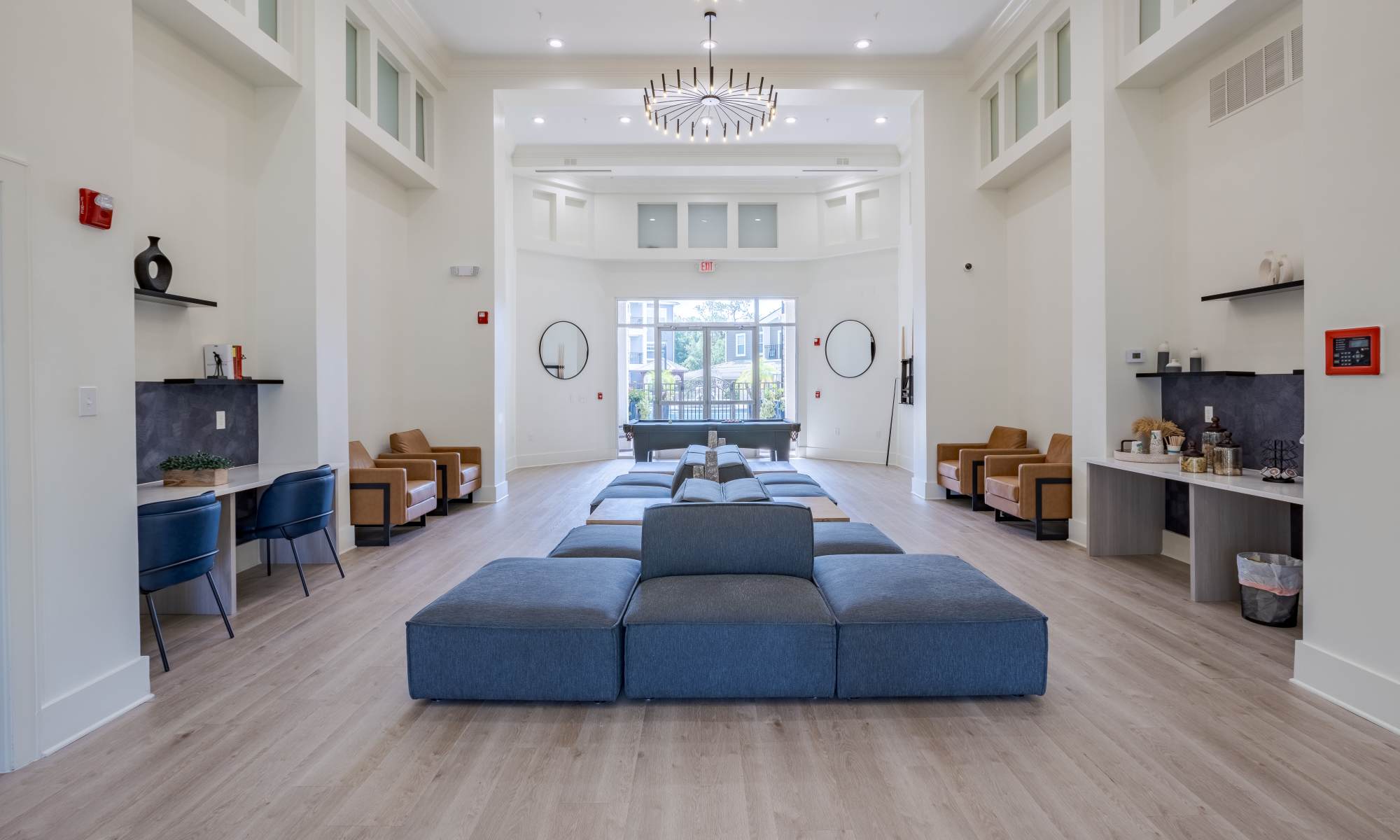 Photos of Regatta at Universal Apartments in Orlando, Florida