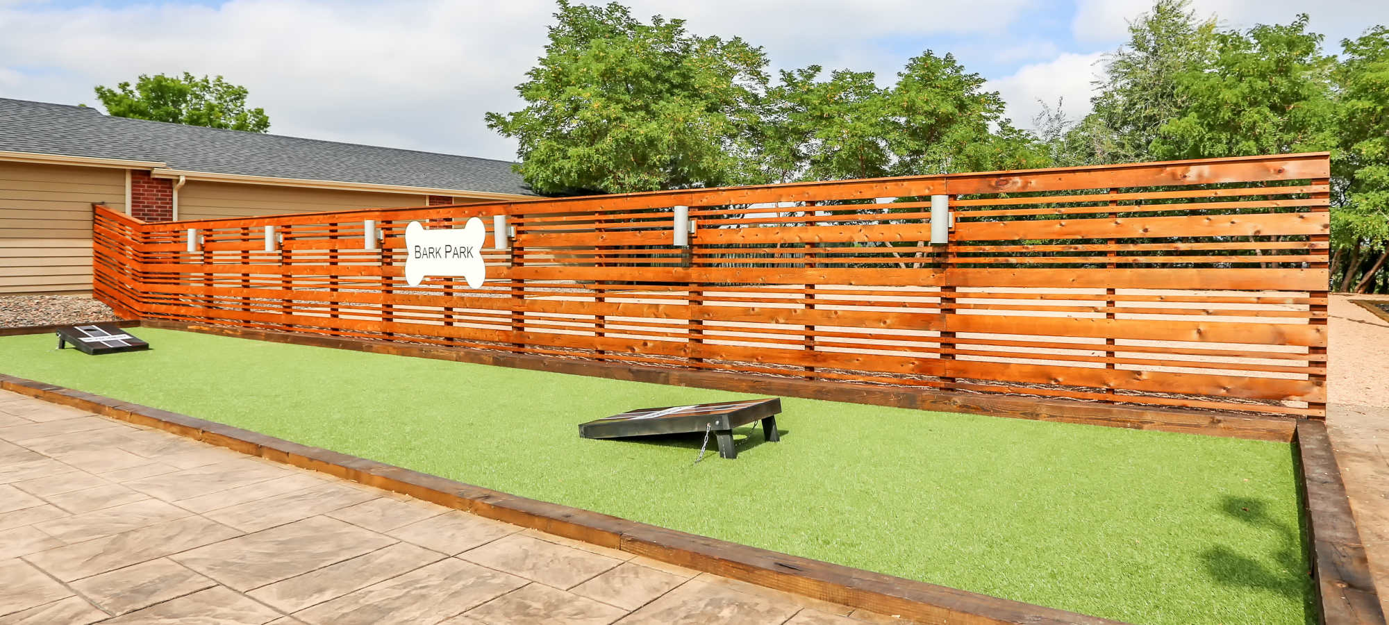 Amenities at Skyecrest Apartments in Lakewood, Colorado 