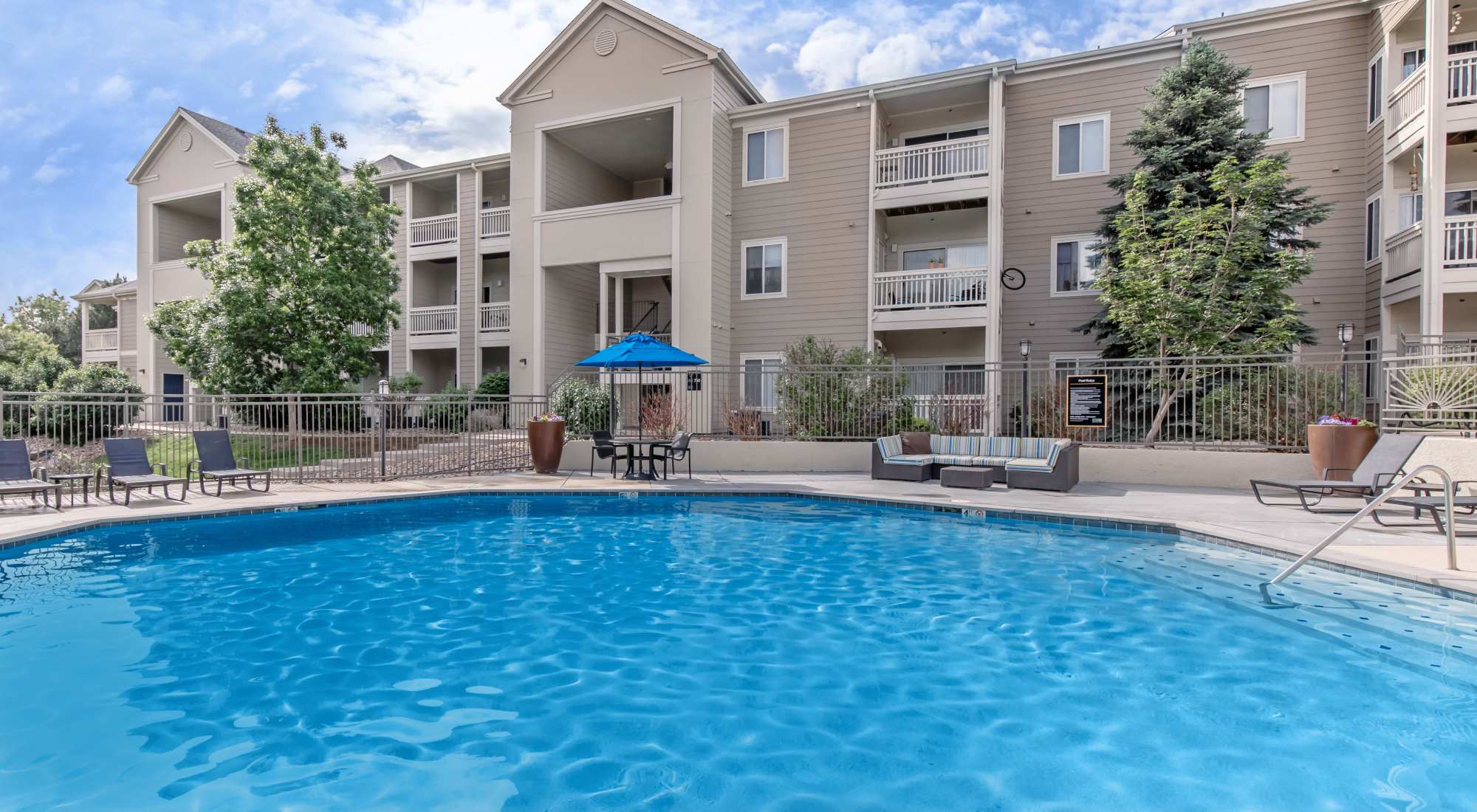 Apply | One Belmar Place in Lakewood, Colorado