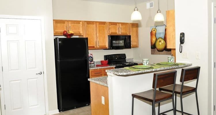 Upgraded kitchen at Rivers Pointe Apartments in Liverpool