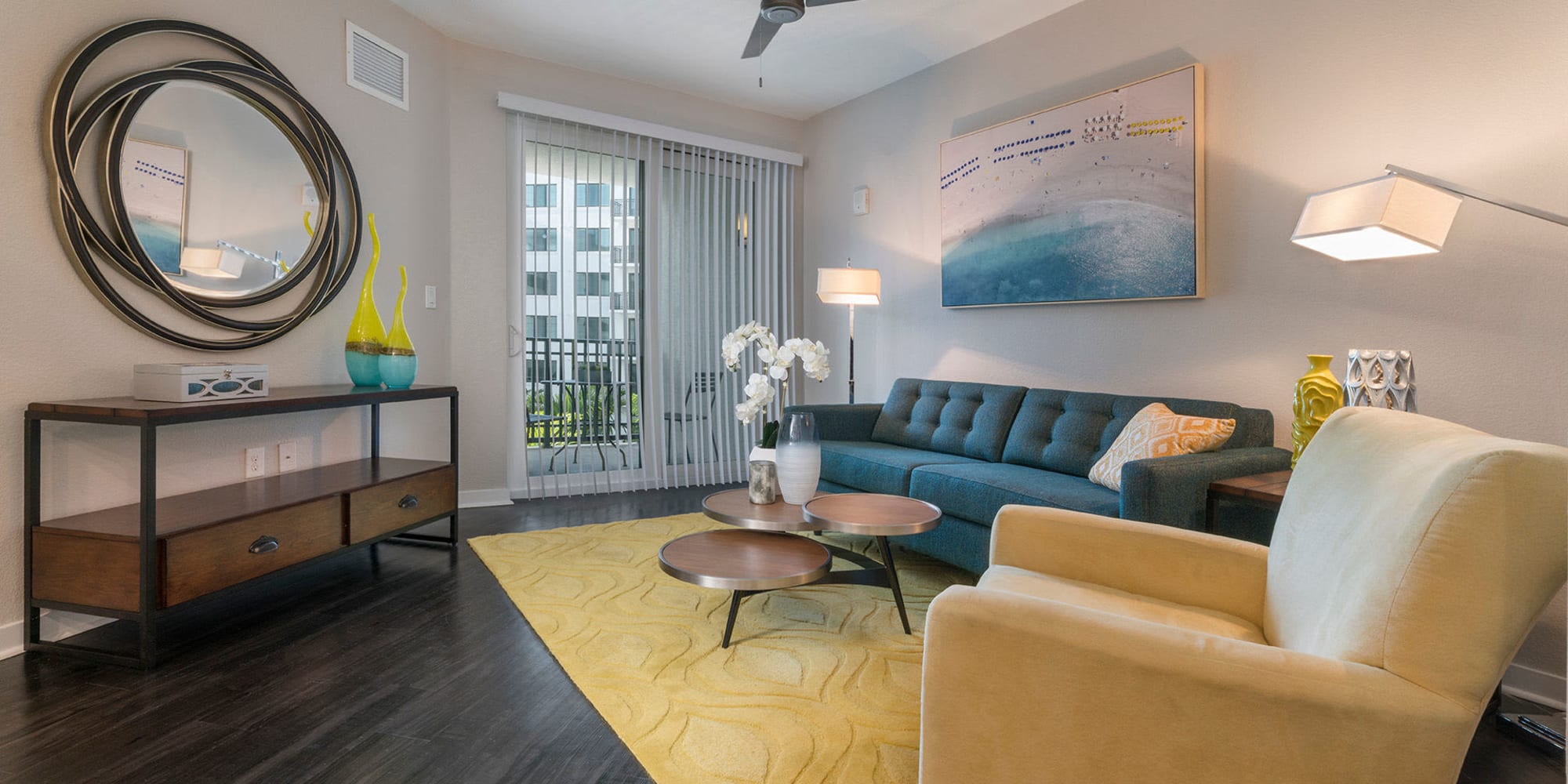Altamonte Springs, Florida, apartments with Cambridge Management Services, Inc.
