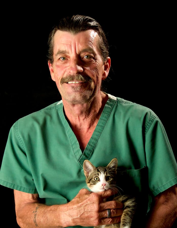 Rodger at Arizona Avenue Animal Clinic in Chandler, AZ