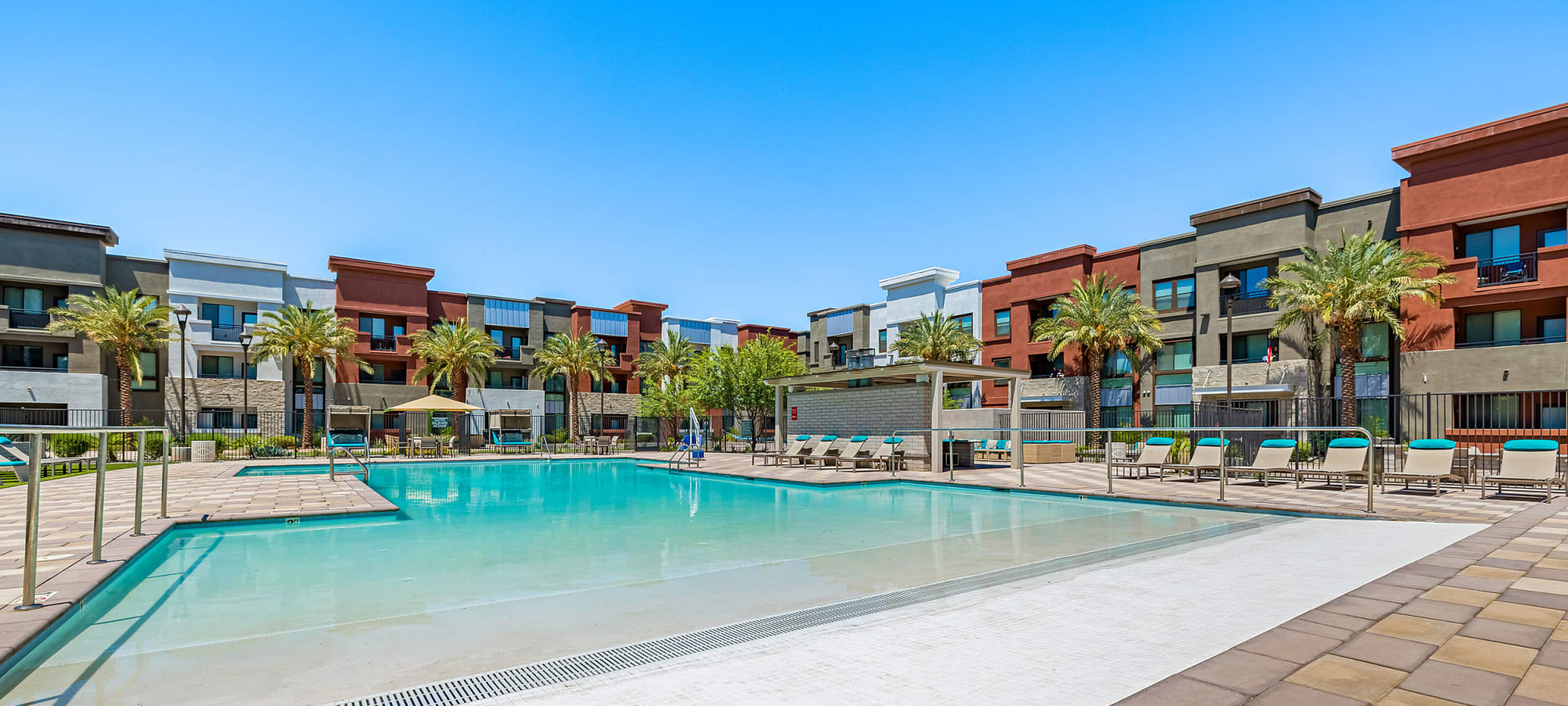 Amenities at Marquis at Chandler in Chandler, Arizona
