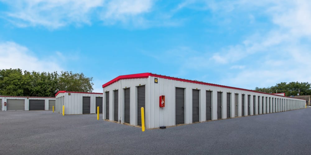 Exterior units at StorQuest Economy Self Storage in Houston, Texas