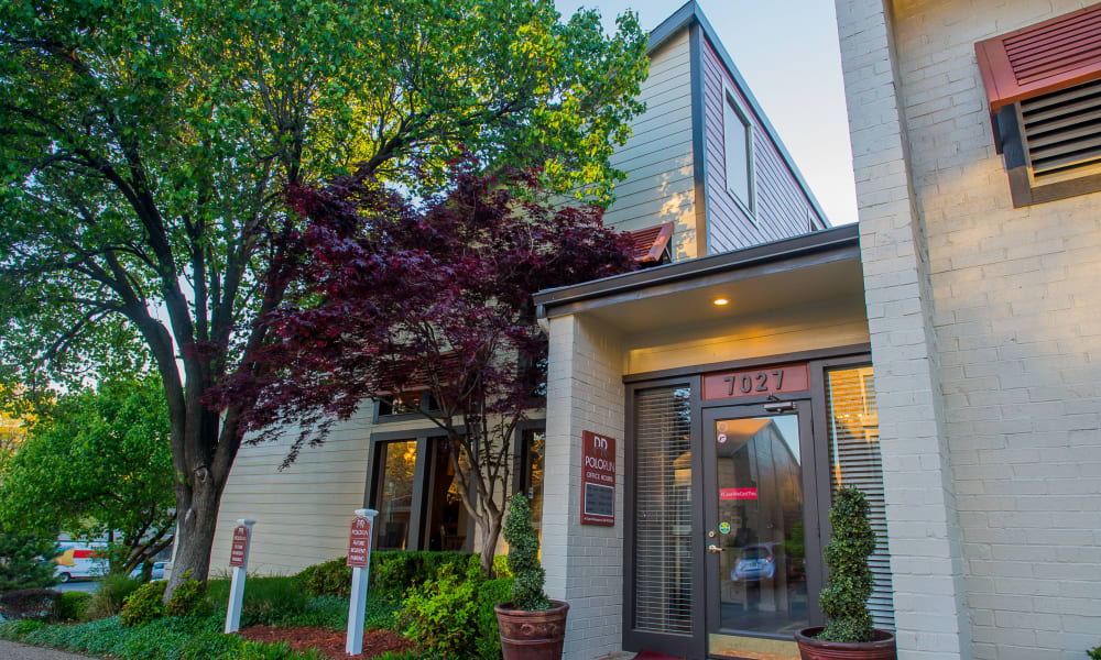 Exterior at Polo Run Apartments in Tulsa, Oklahoma