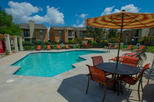 Apartments at Cimarron Trails Apartments in Norman, Oklahoma