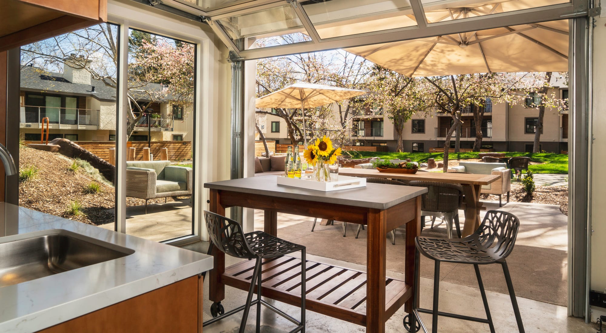 Virtual Tour | Sharon Green in Menlo Park, California