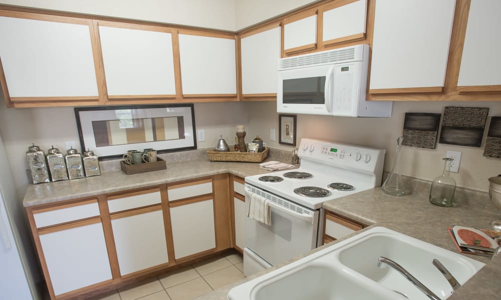 Kitchen at Villas at Stonebridge in Edmond, Oklahoma