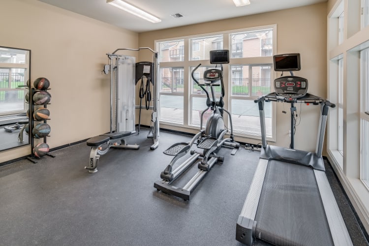 Fitness center at Preserve at Sunnyside Apartments