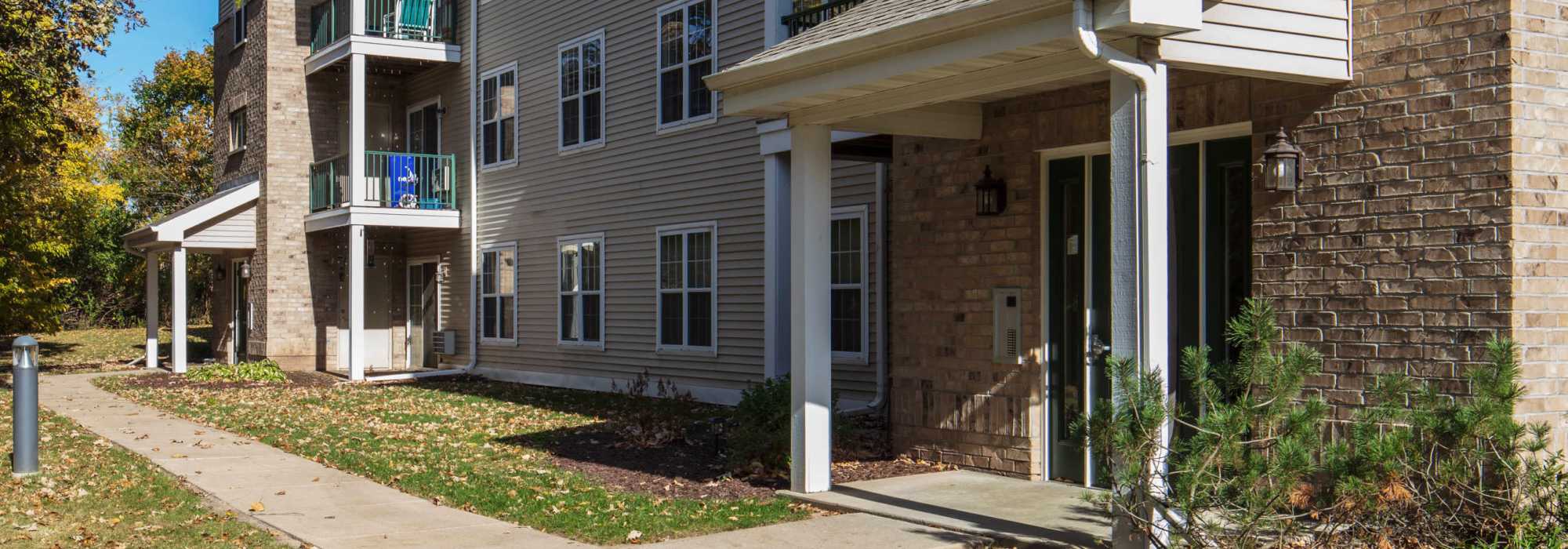 Apartment entrance at 2202 Luann Place Apartments in Madison,Wisconsin