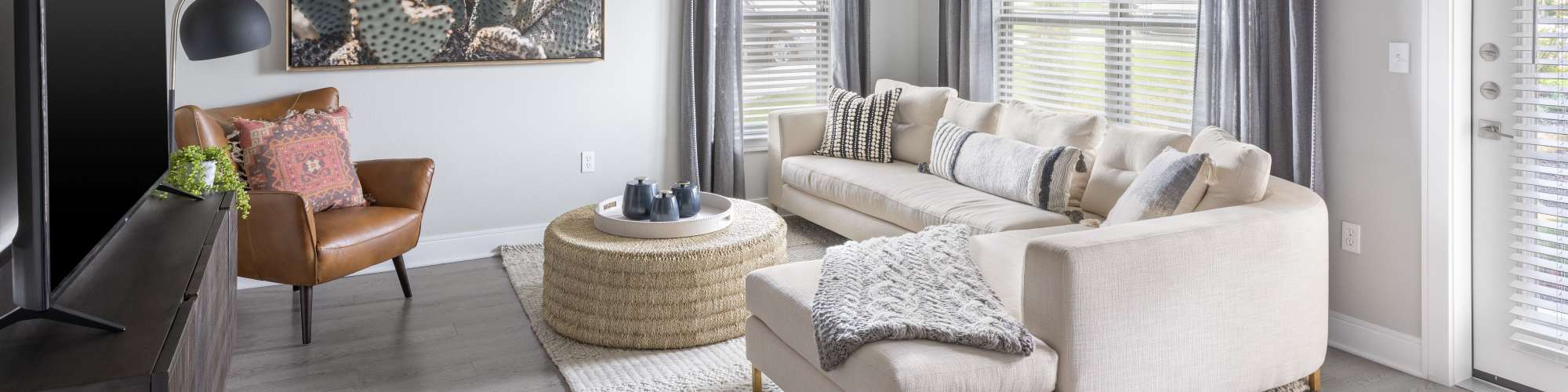 Floor Plans & Availability | Vale Overland Park Apartments in Overland Park, Kansas