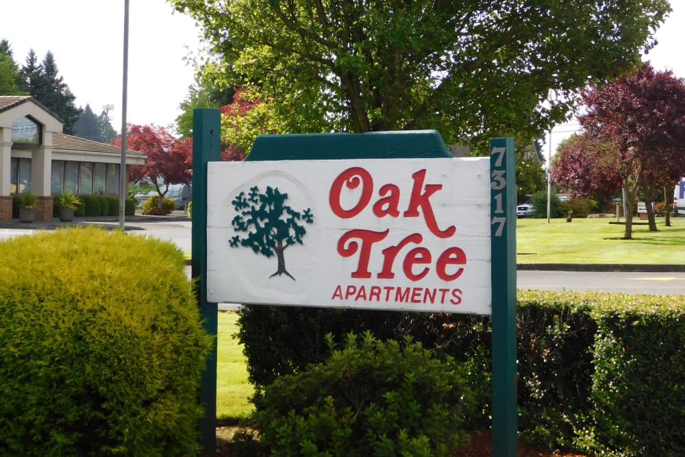 Front sign at Oaktree