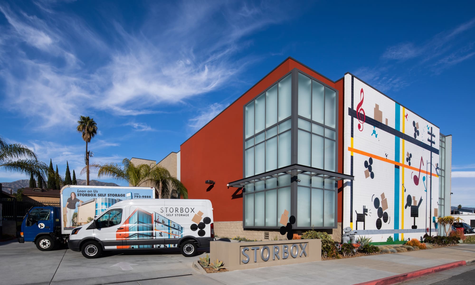 Self storage in Pasadena CA