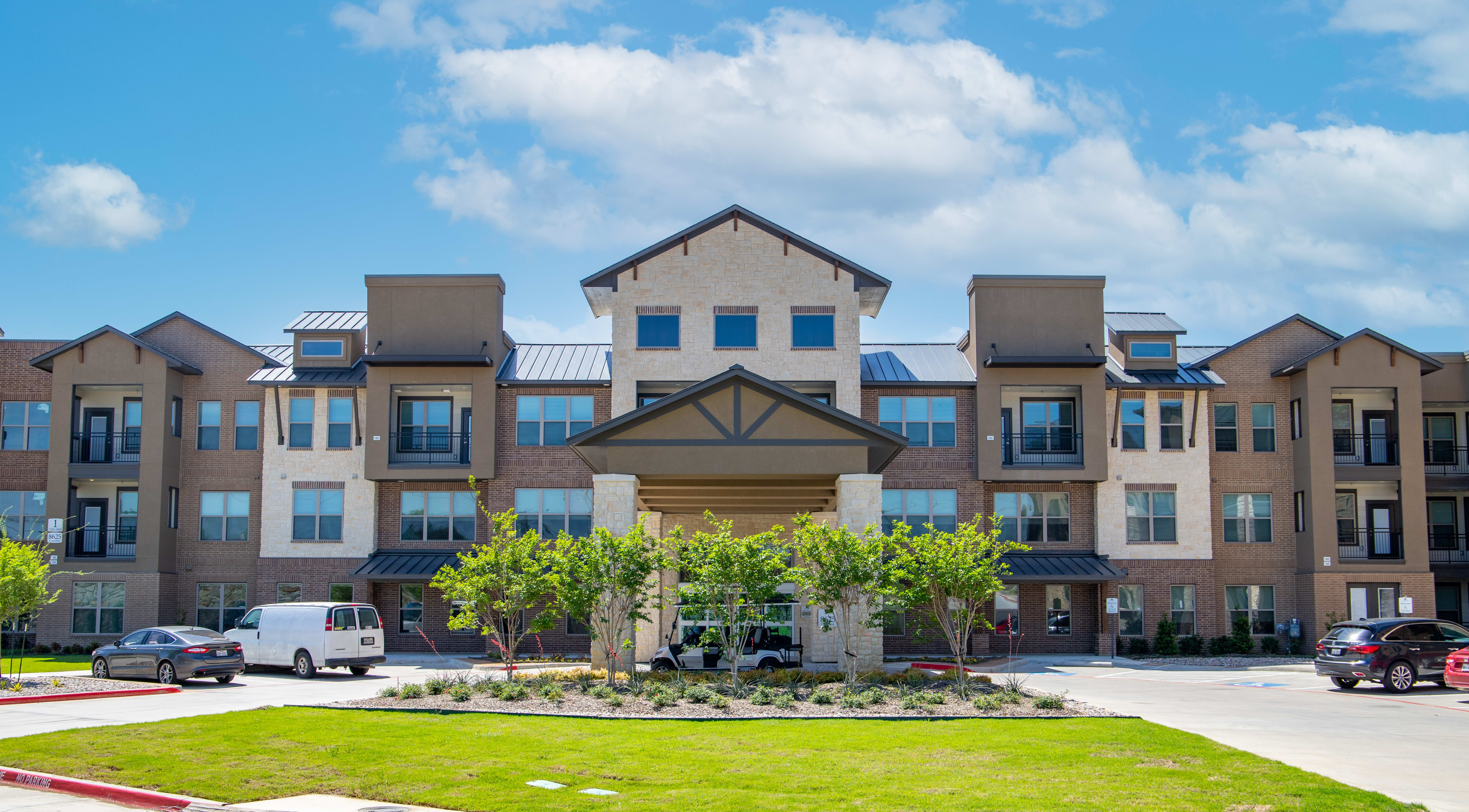 Senior living at Watermere at Round Rock in Round Rock, Texas