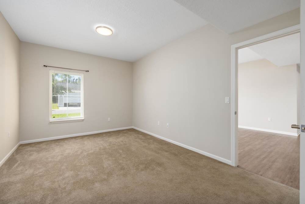 Carpet floored bedroom at Muncy Greene in Muncy, Pennsylvania