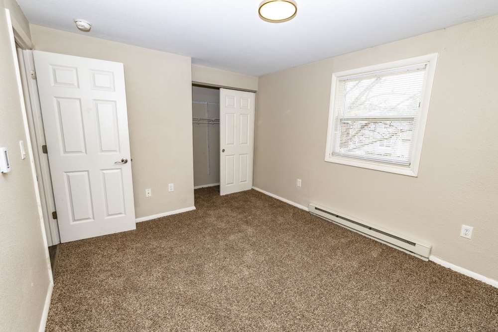 Living room at Taylor Crossing in Green Bay, Wisconsin