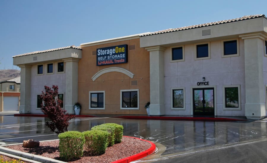 Storage at StorageOne Stephanie Near 215 Beltway in Henderson, Nevada