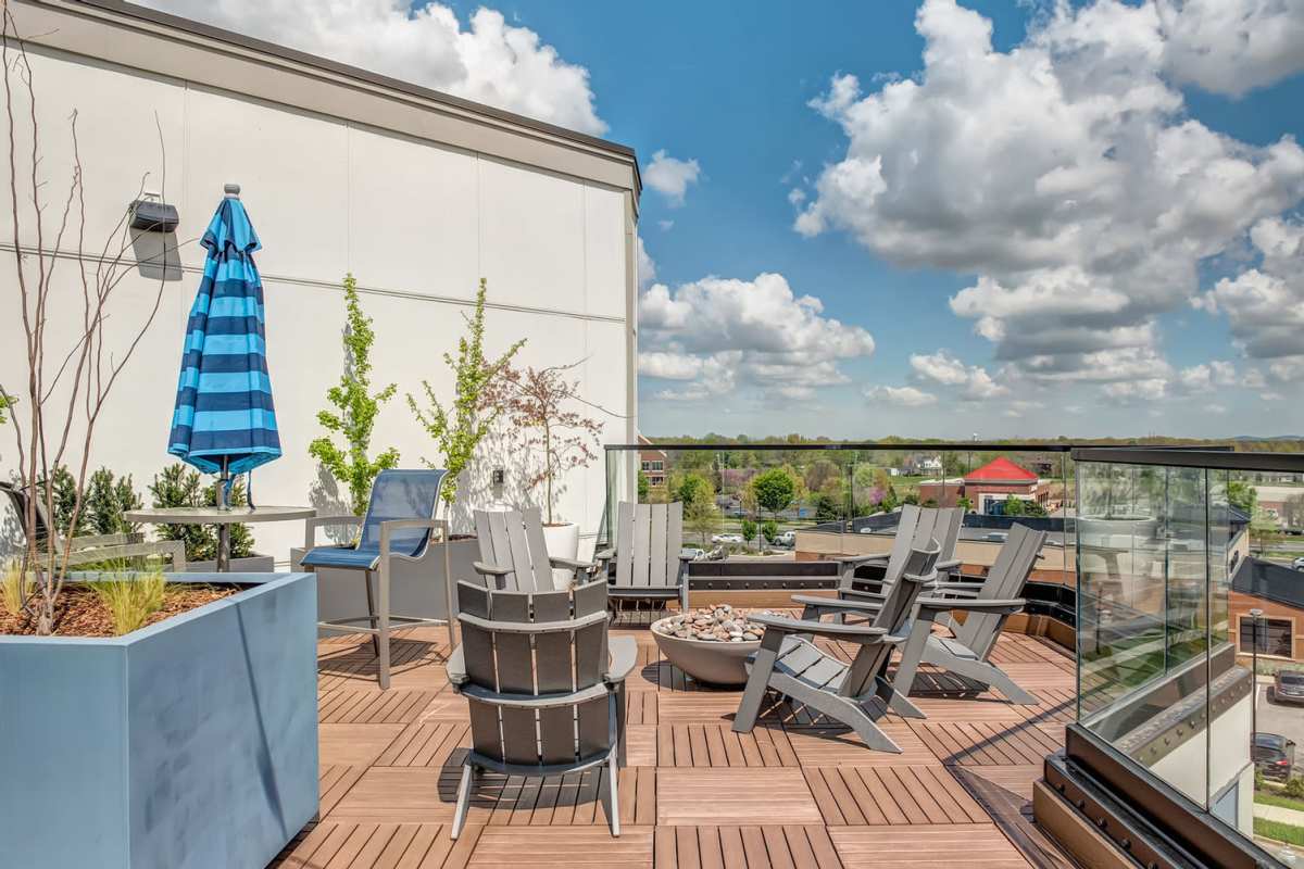 Rooftop patio at Vintage at the Avenue, Murfreesboro, Tennessee