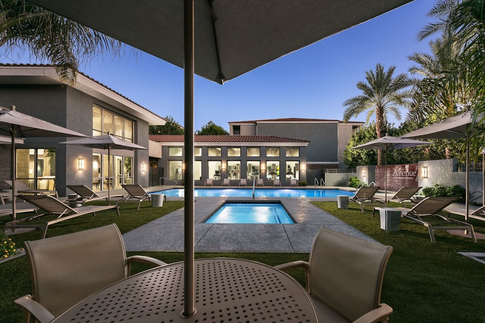 Resort-style swimming pool at Avenue 25 in Phoenix, Arizona