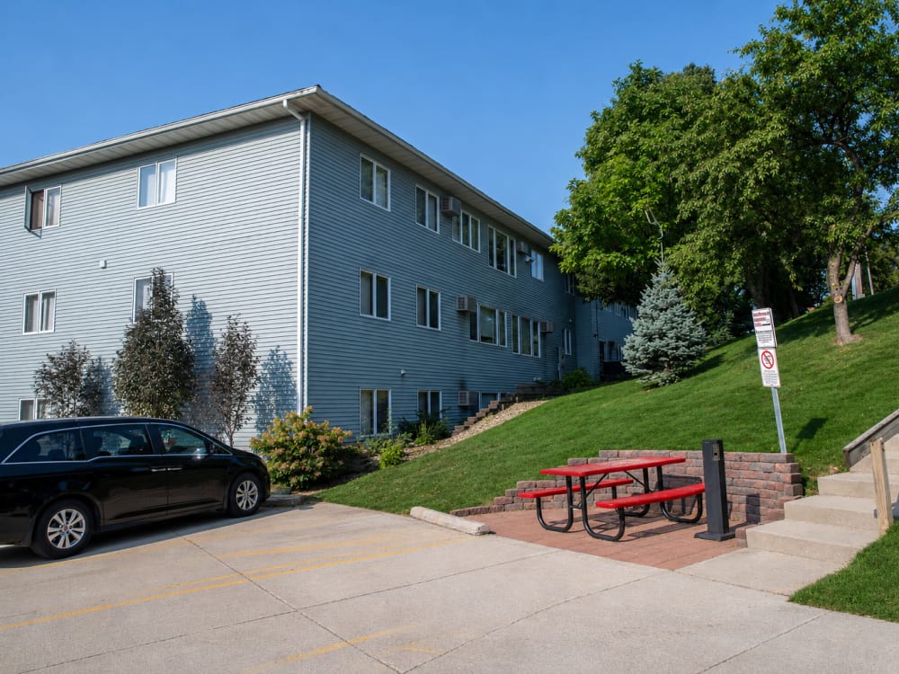 Building exterior at Maple Glen in Ames, Iowa
