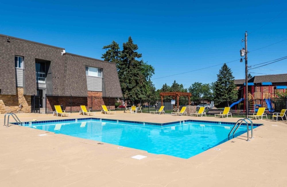 Sparkling swimming pool at Auburn Place in Greenwood, Indiana