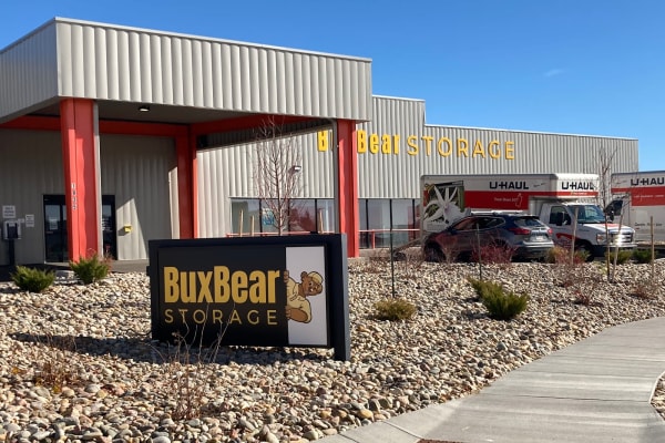 Entrance exterior of a BuxBear Storage location