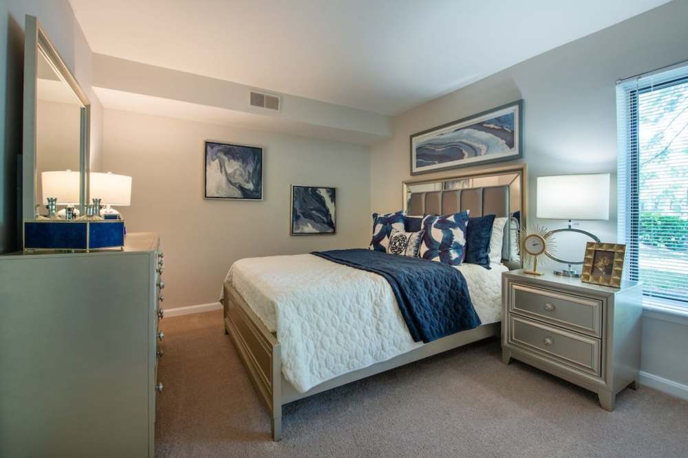 Virtual tour 4 at The Elms at Old Mill in Millersville, Maryland