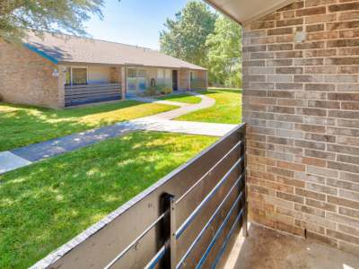 View amenities at King Place Apartments in Greenville, Texas