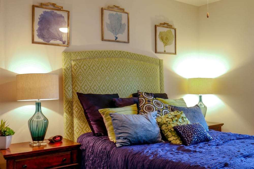 Model bedroom at Anatole on MacArthur in Oklahoma City, Oklahoma