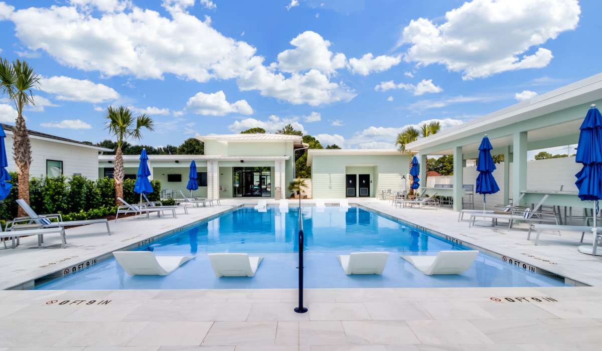 Parkway Villas 2 of 4