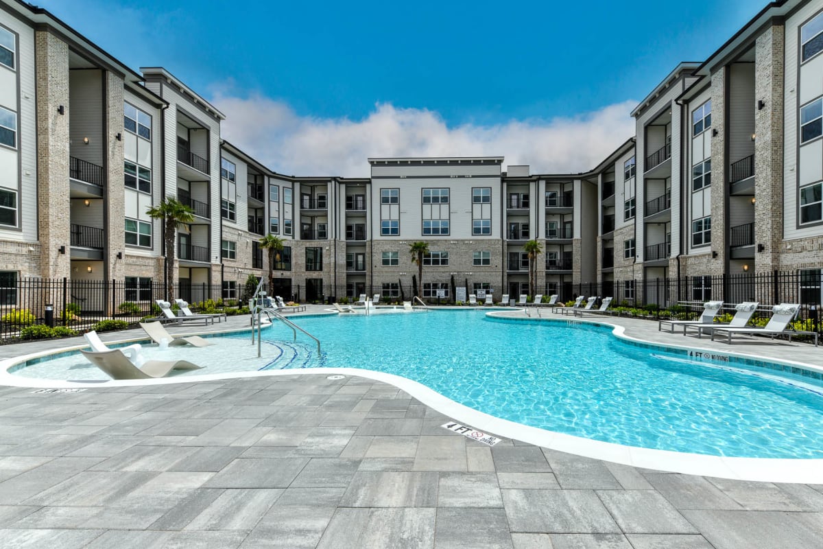 Resort-style swimming pool at Somerset in McDonough, Georgia