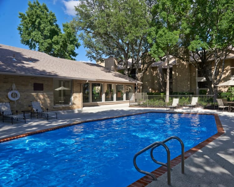 Swimming pool at Retreat at Hart Ranch in San Antonio, Texas